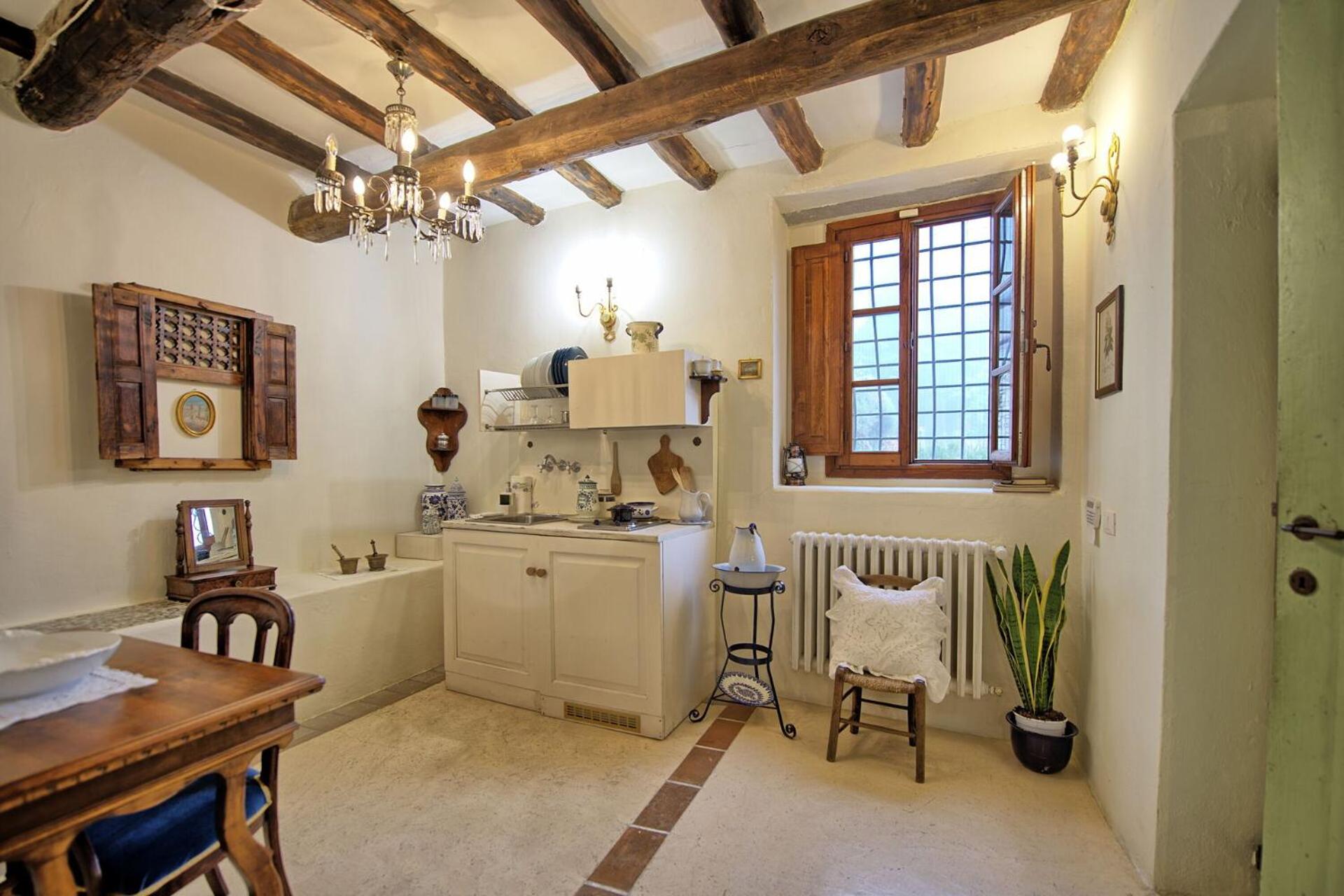 Villa Tenuta Lonciano by PosarelliVillas
