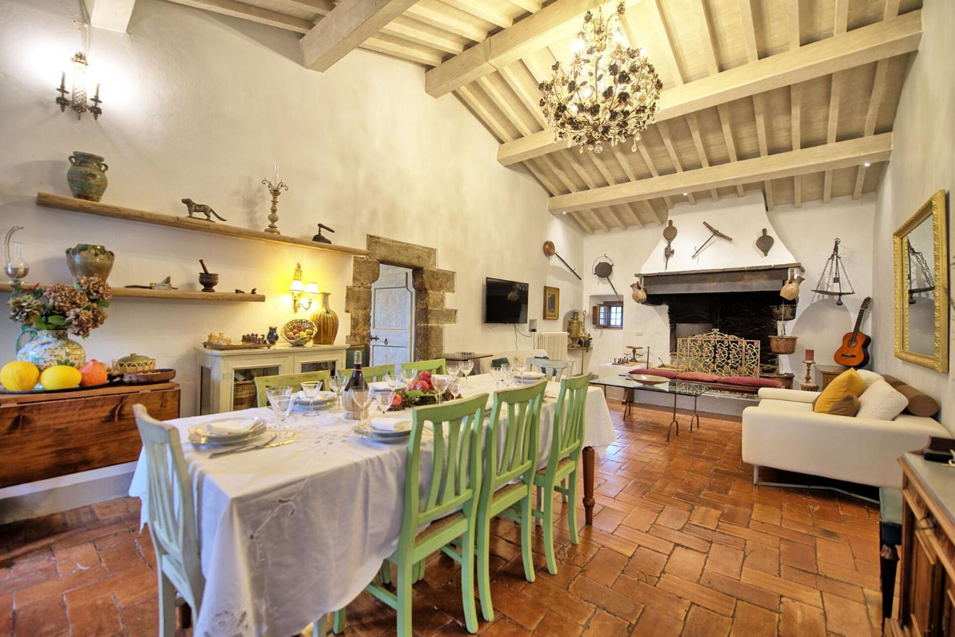 Villa Tenuta Lonciano by PosarelliVillas