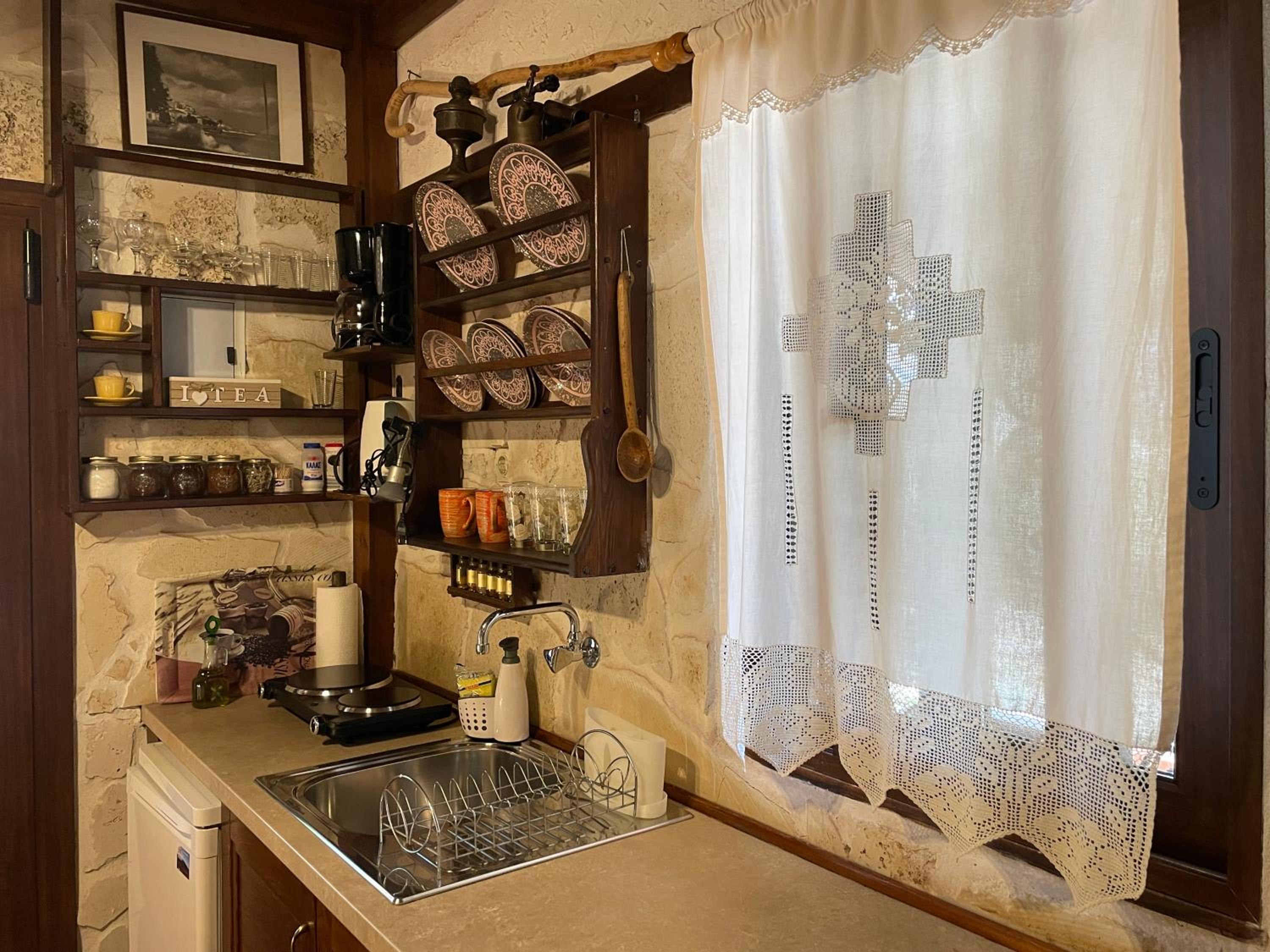 Stella's Traditional Inn