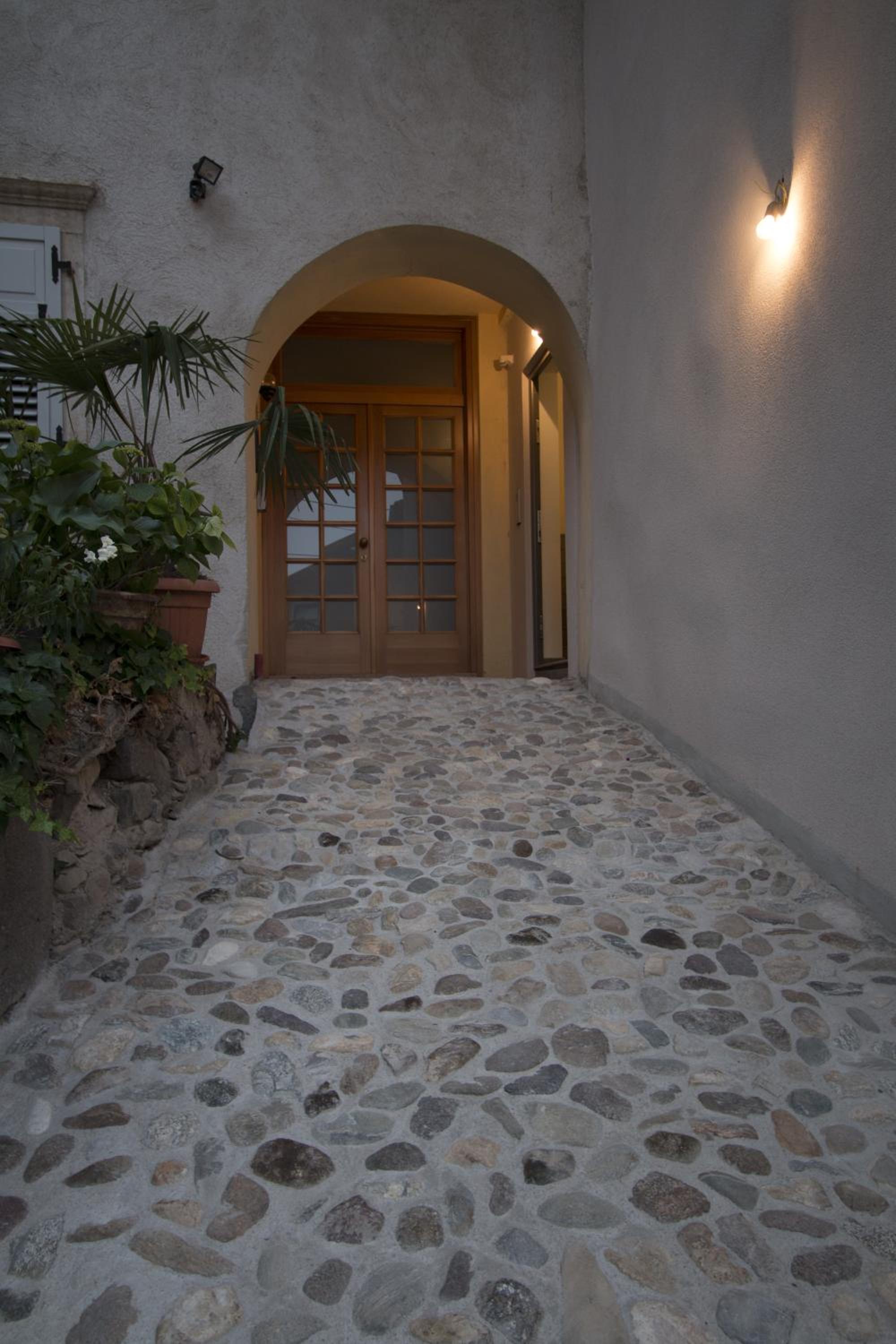 Photo 52