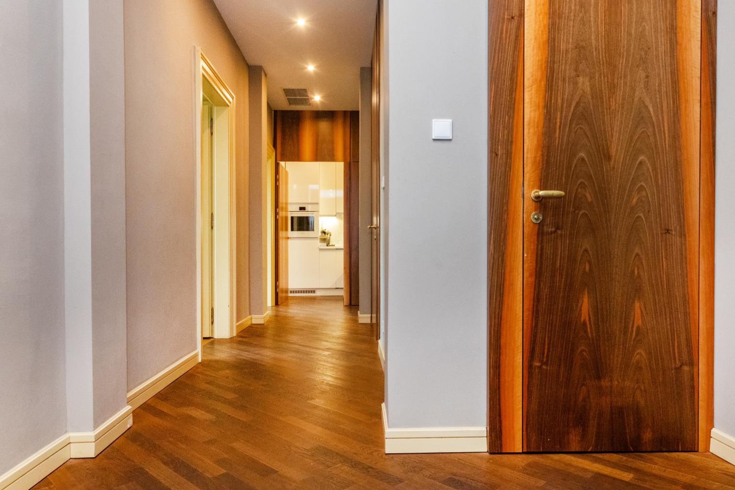 Bellevue Apartment
