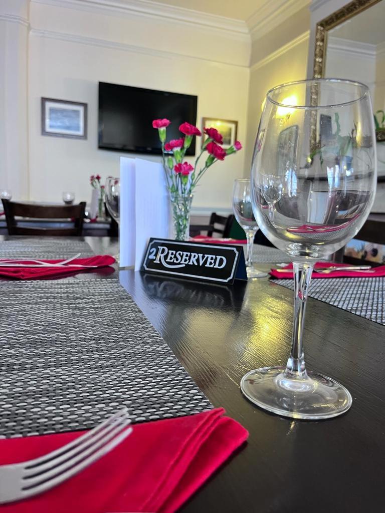 Ipswich Vacations - The Harp Freehouse and Guesthouse - Property Image 11