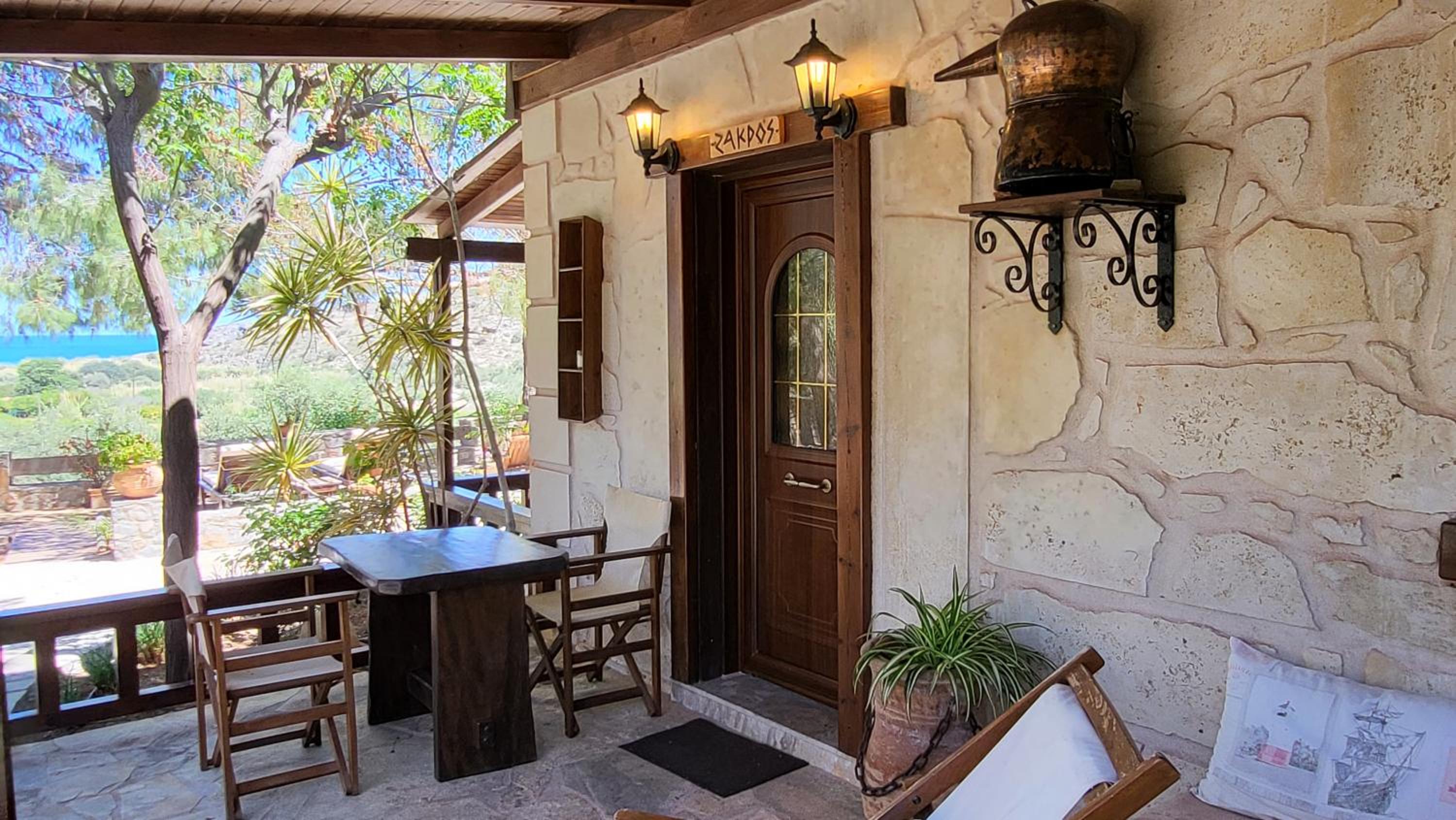 Stella's Traditional Inn