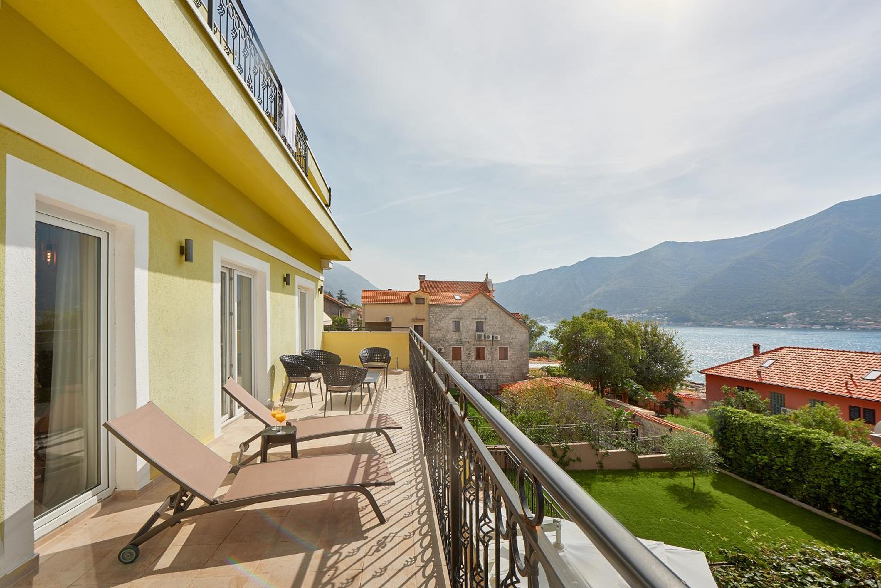 2montenegro MIMOZA Apartments