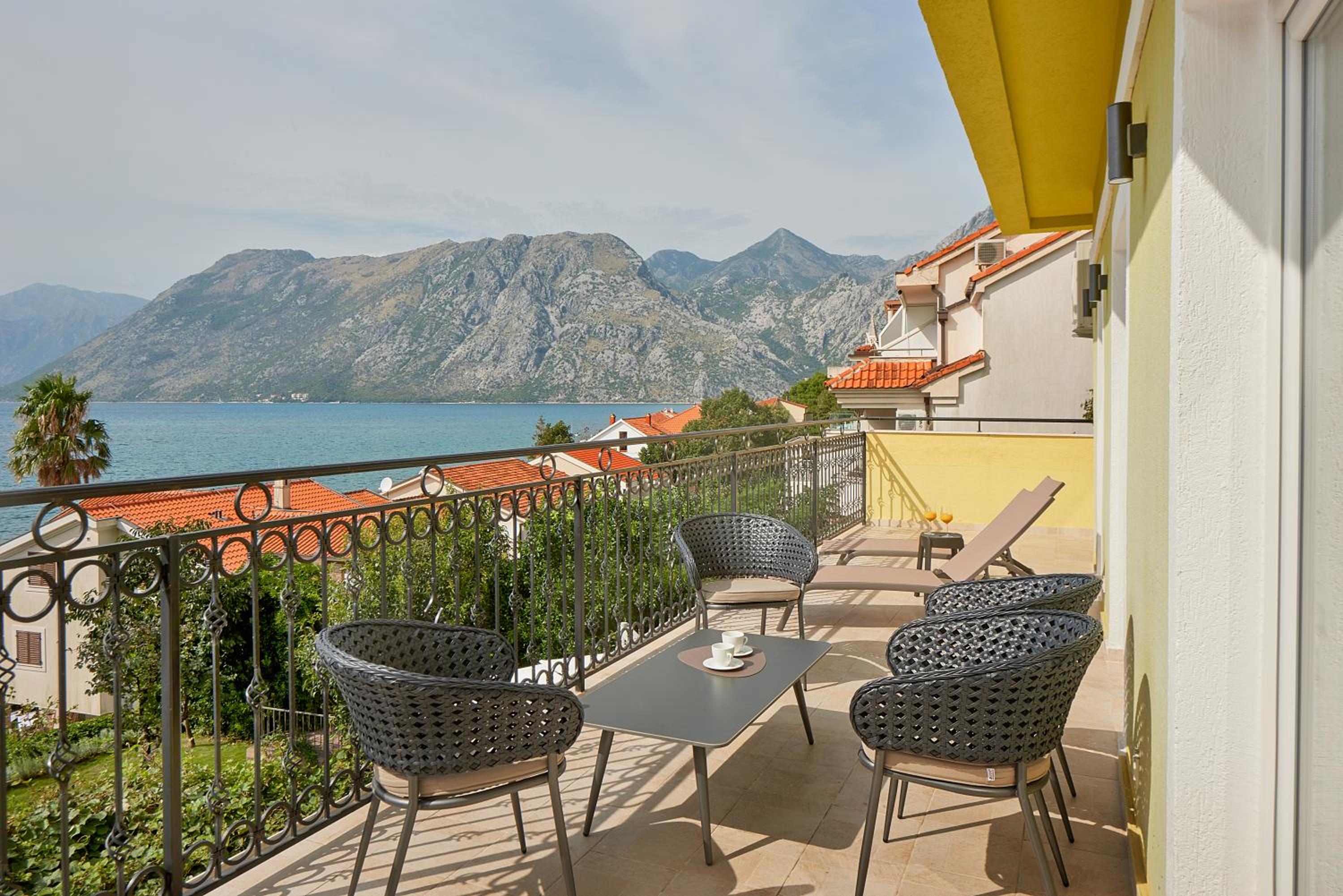 2montenegro MIMOZA Apartments