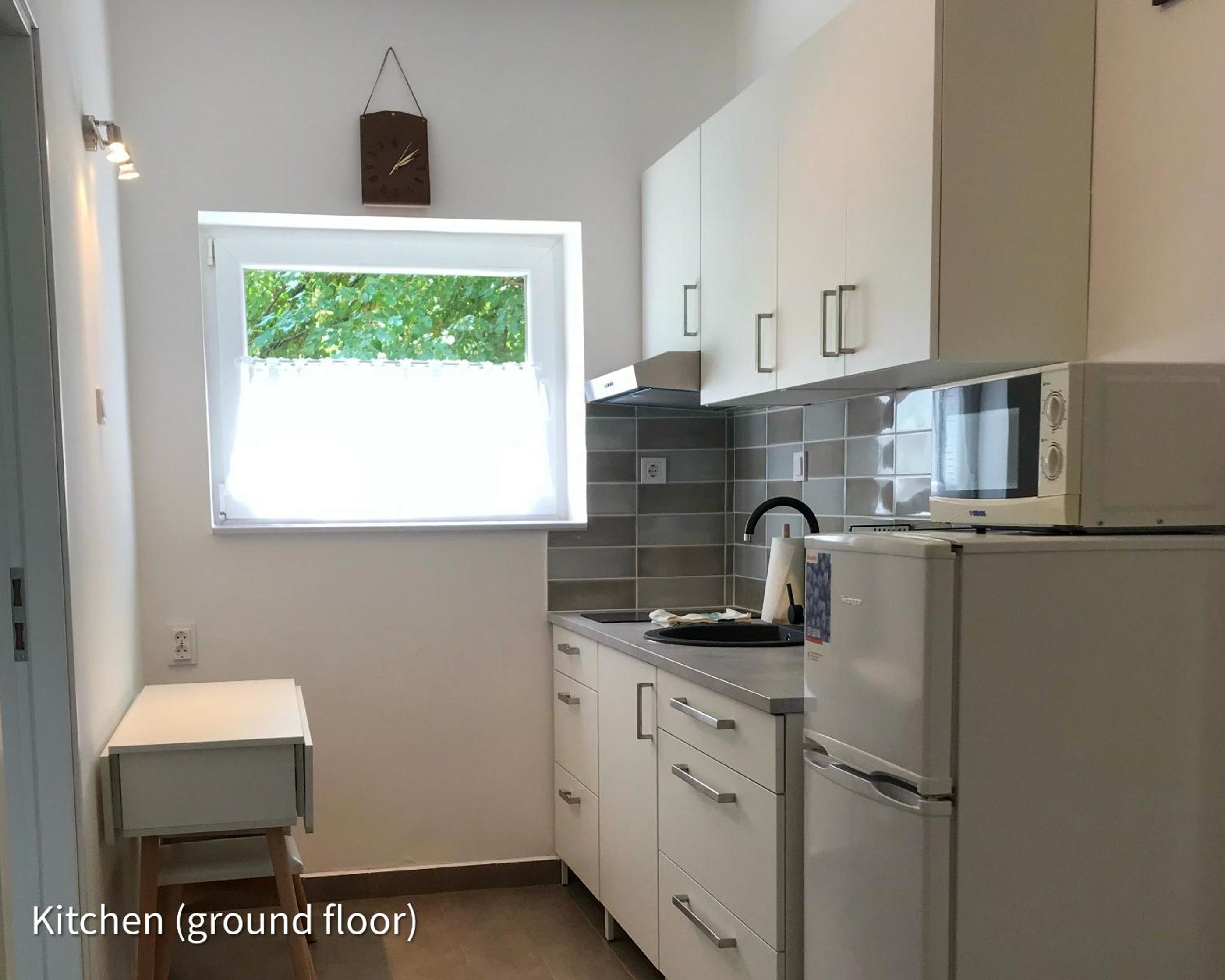 Quiet, green, relaxing place - 3 bedroom villa view 5