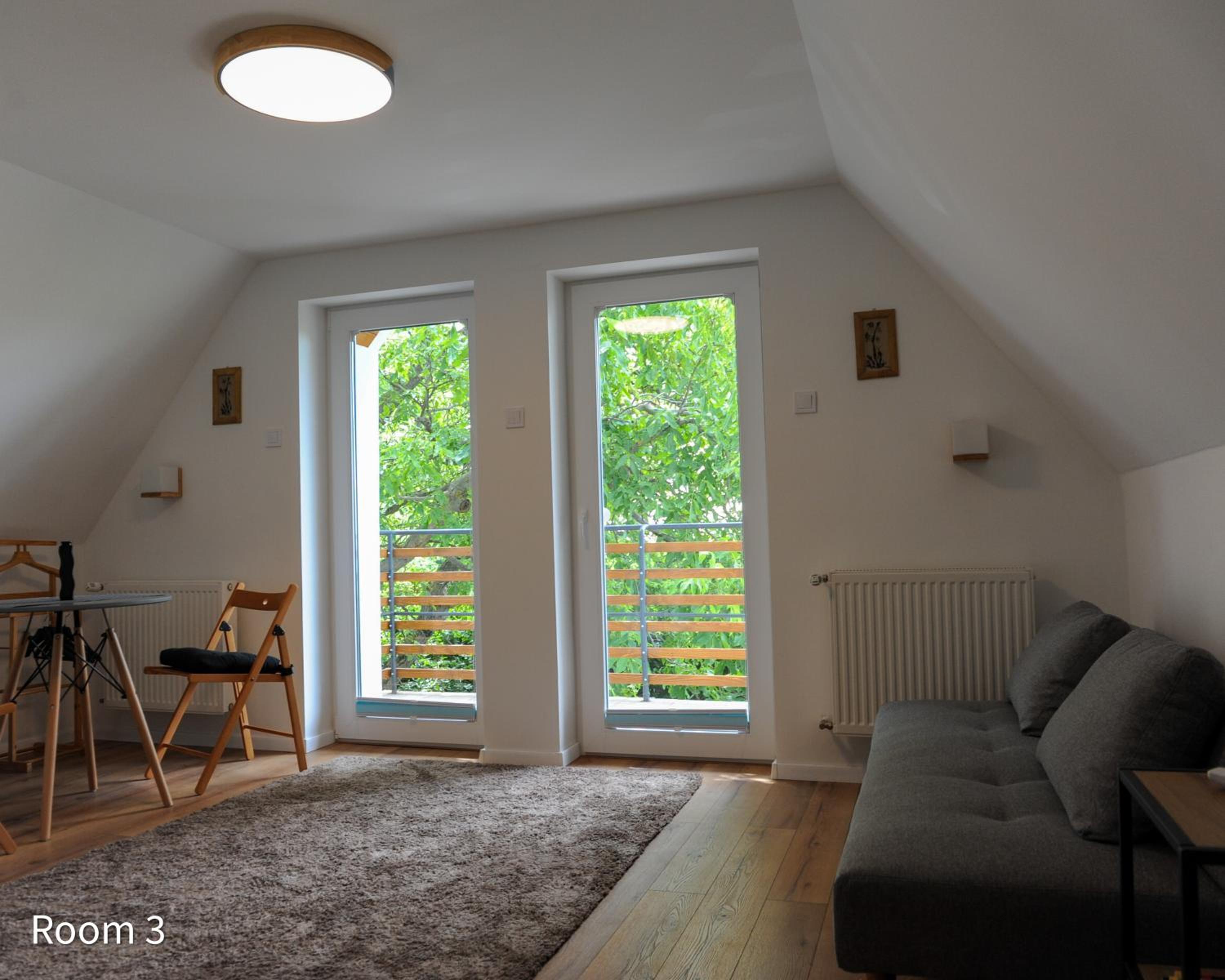 Quiet, green, relaxing place - 3 bedroom villa view 2