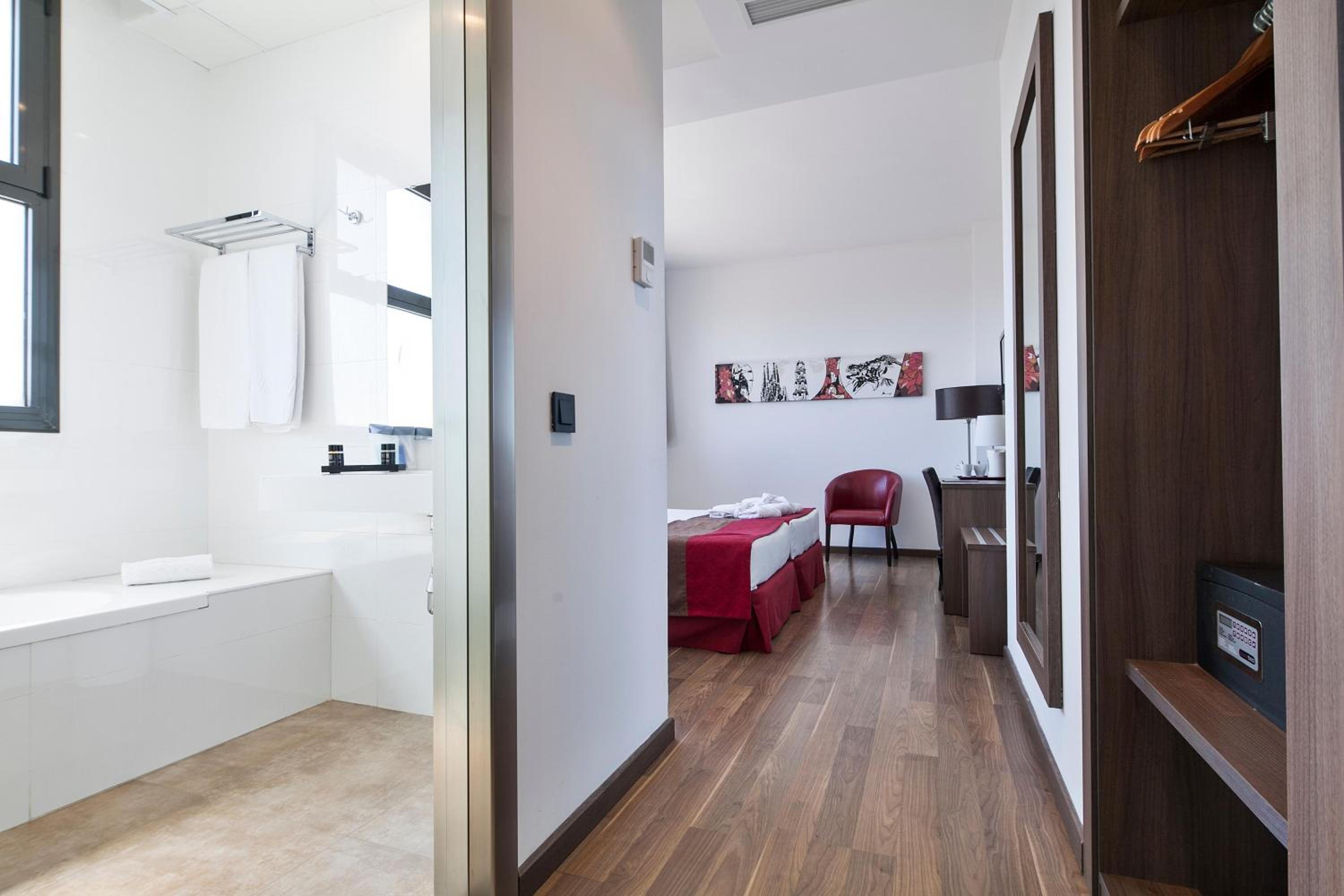 Hotel Best 4 Barcelona-3