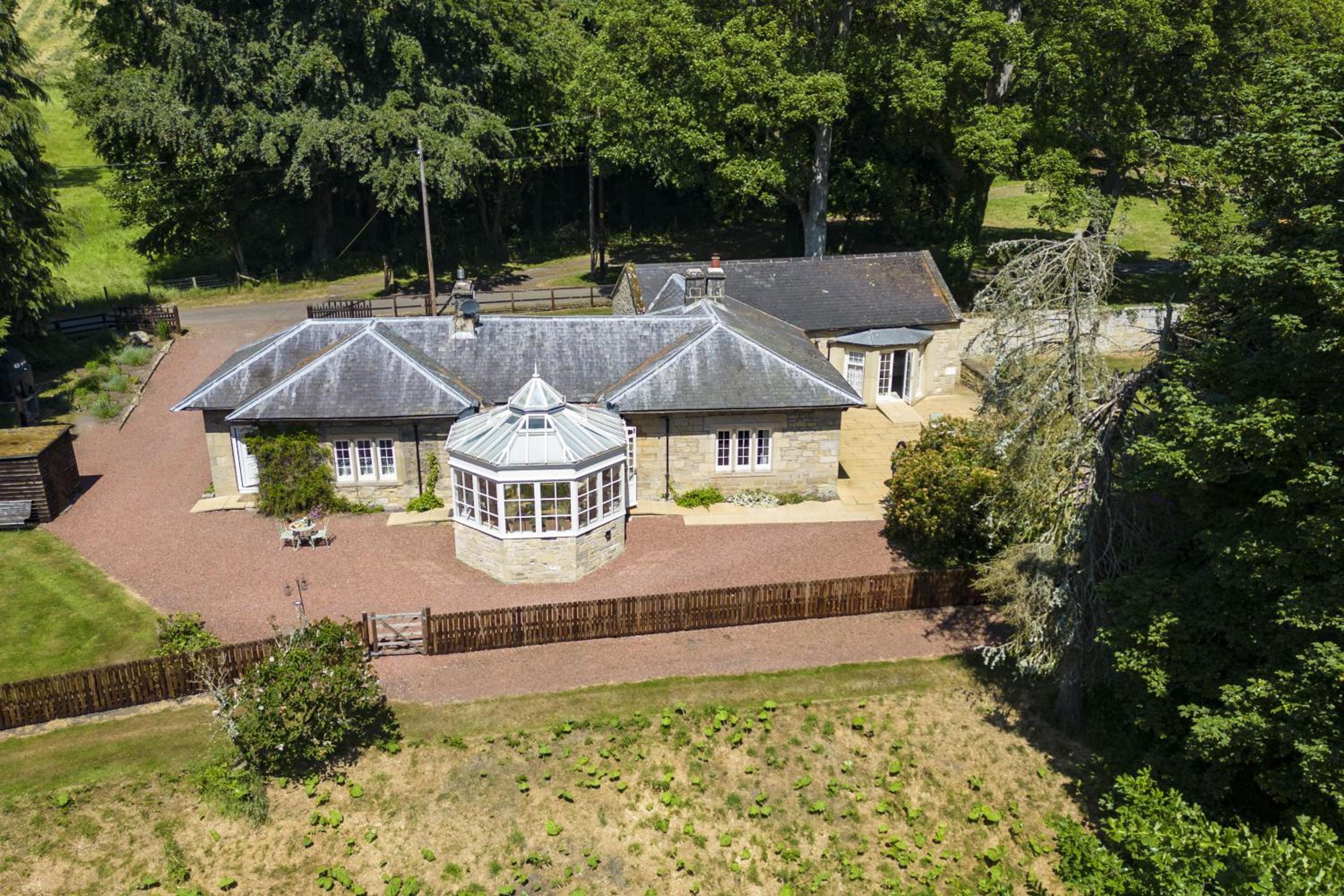 Eslington Lodge