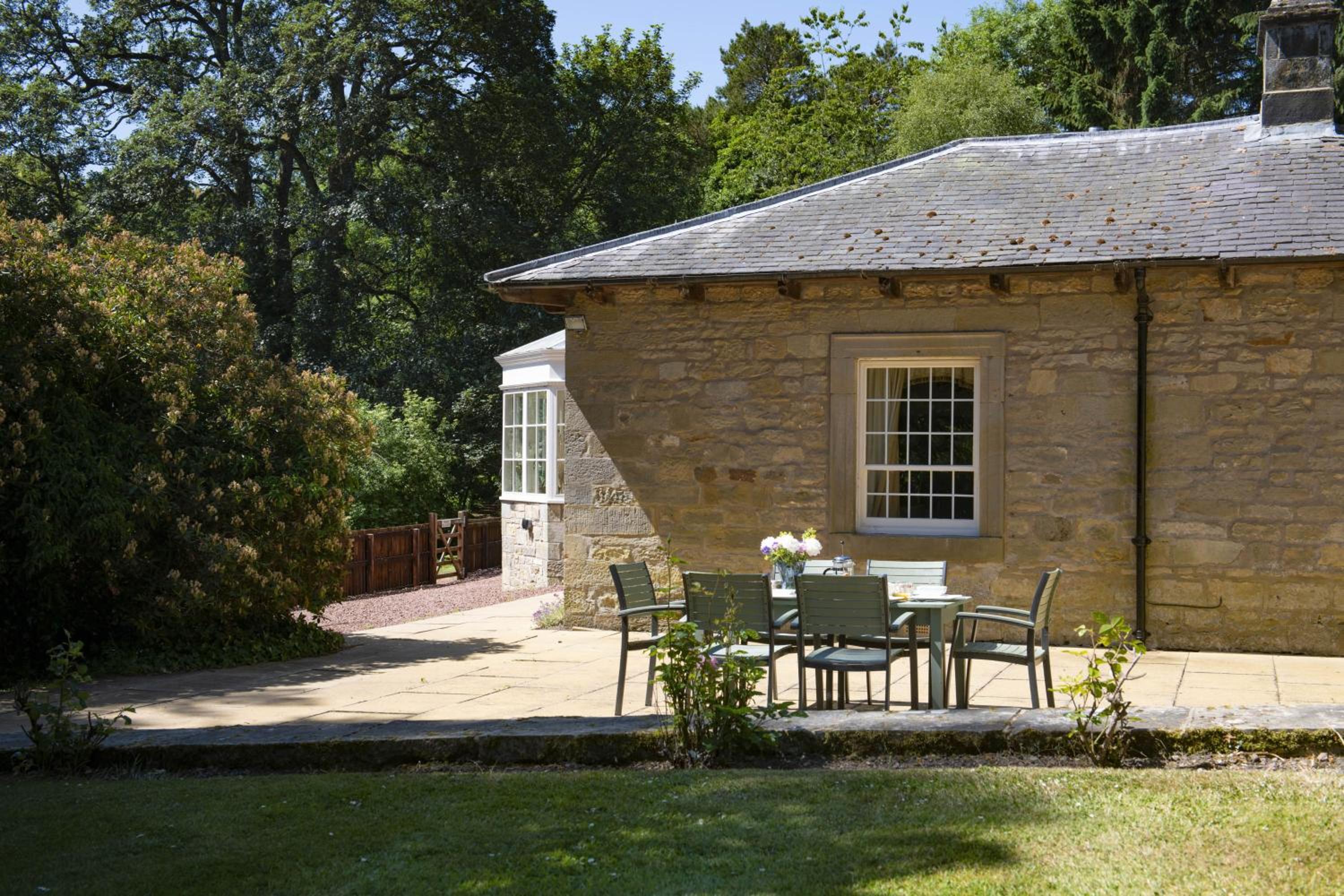 Eslington Lodge