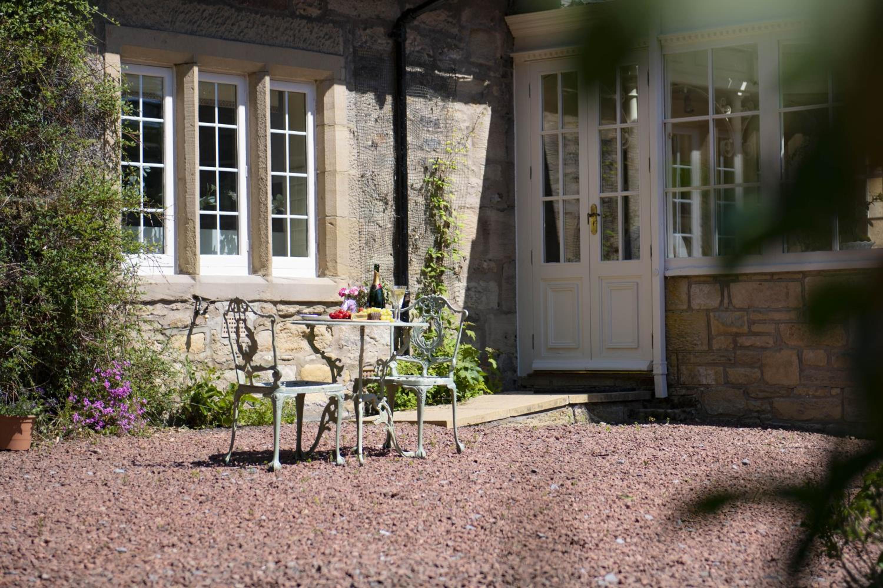 Eslington Lodge