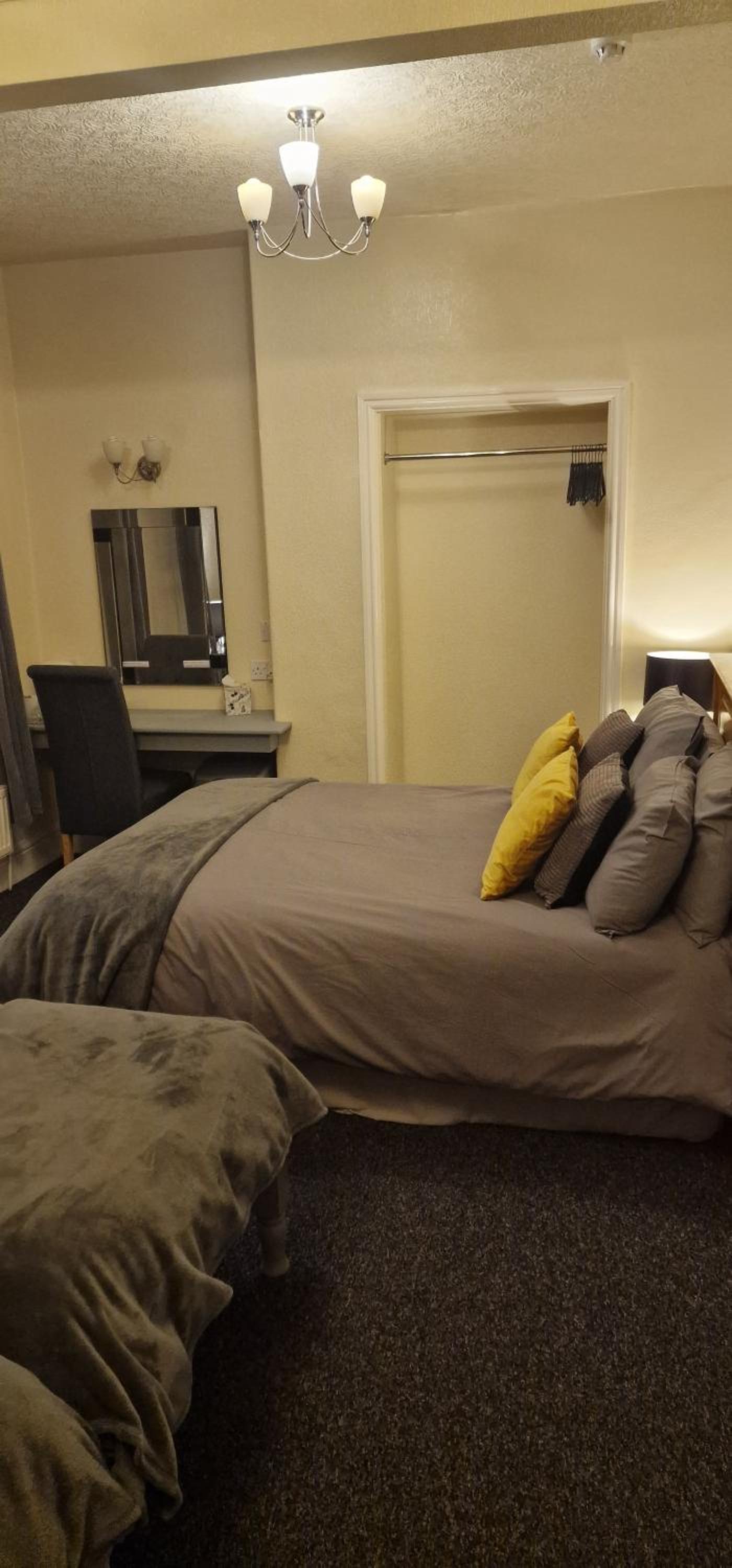 Photo 48