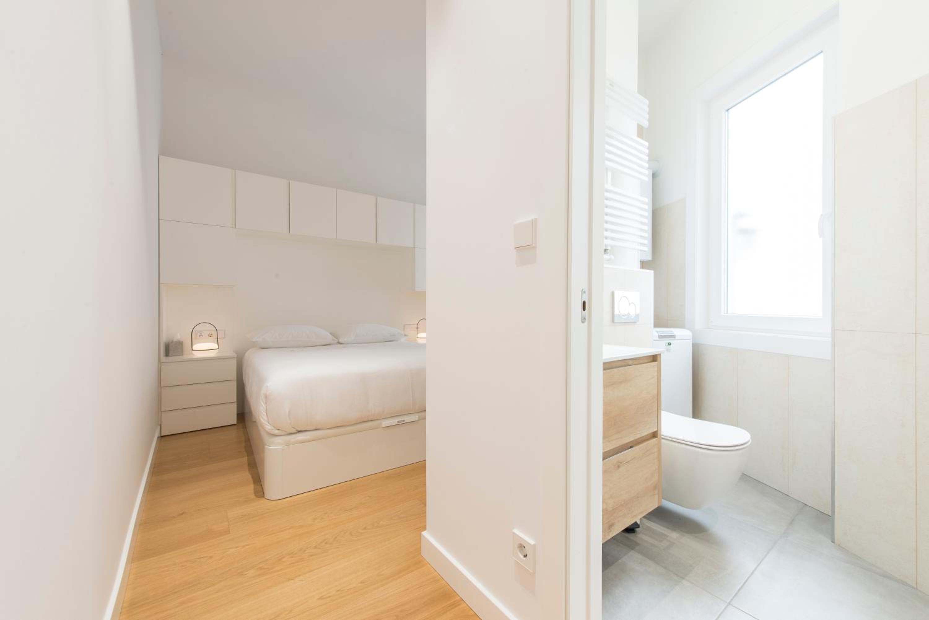 Lux Maria Pita Corazon de Coruña photo 5