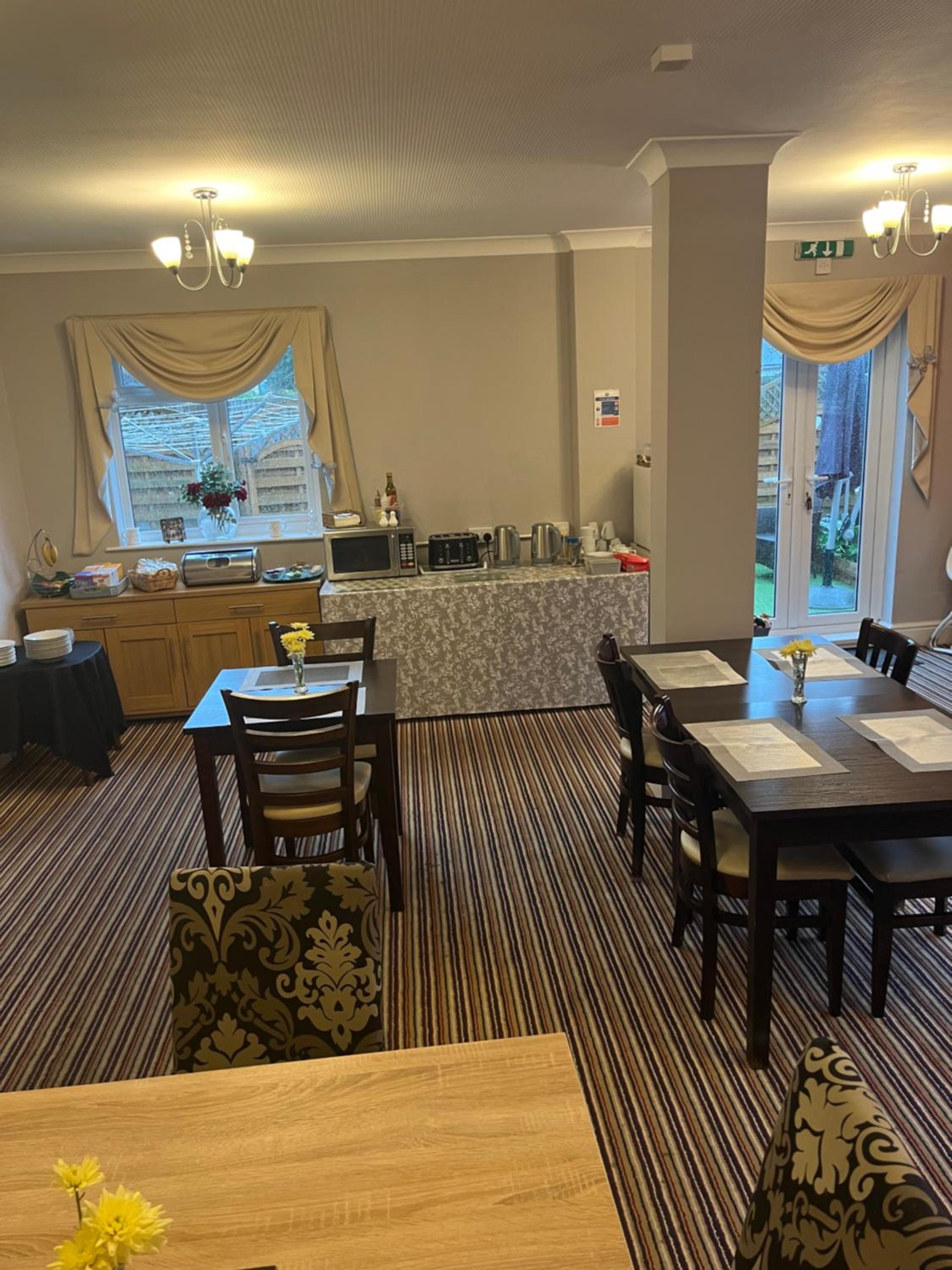 Ipswich Vacations - The Harp Freehouse and Guesthouse - Property Image 6