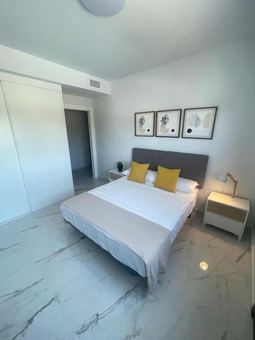 Casa Ana-Luisa (Villamartin - Luxury Holiday Apartment) view 3