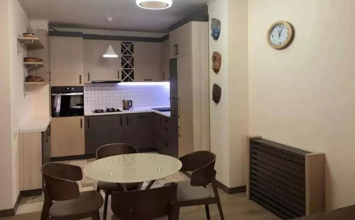 Nice Apartment IN Yerevan on Verin Antarayin Street
