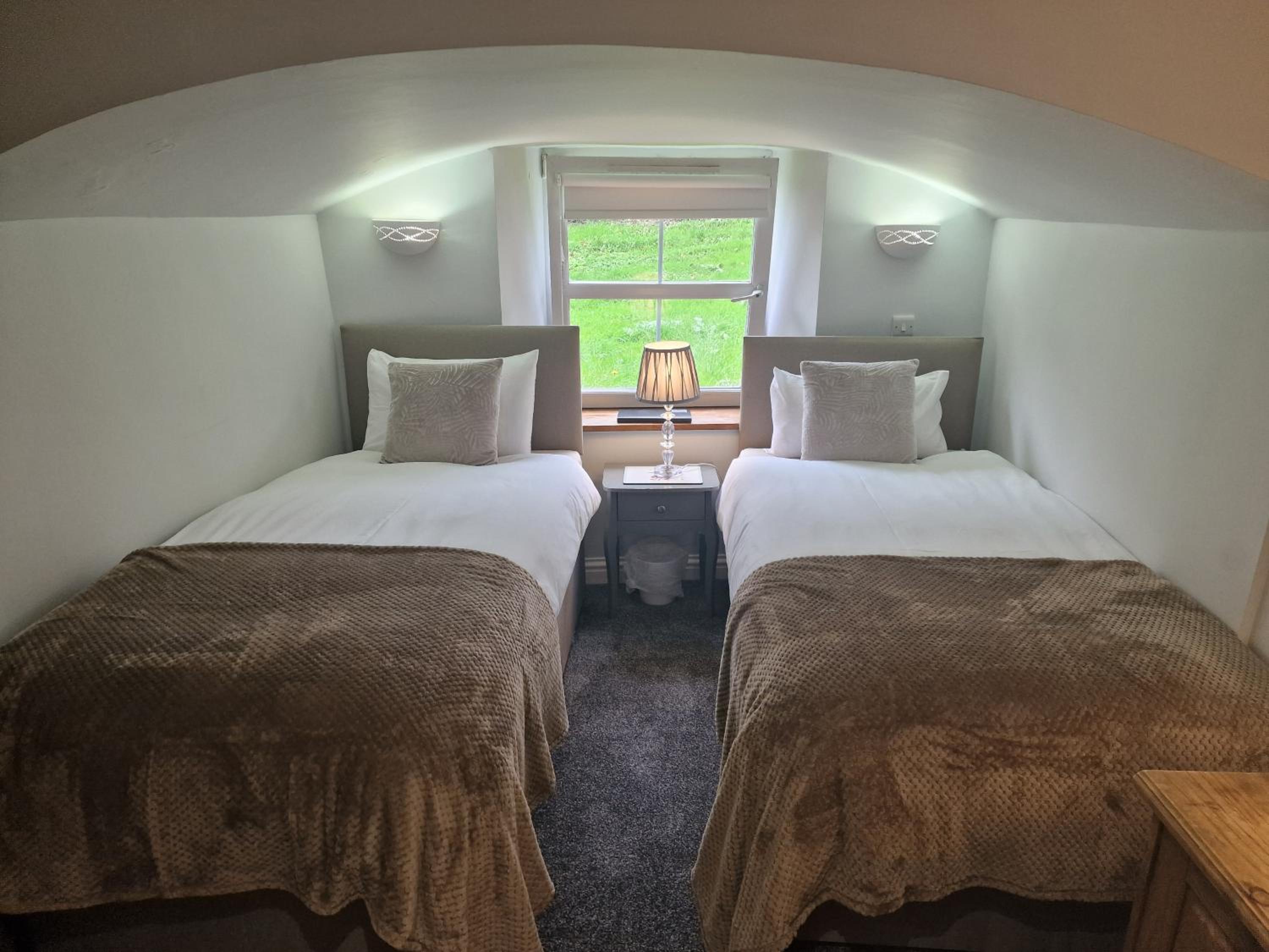 Teviotside Travel Inn