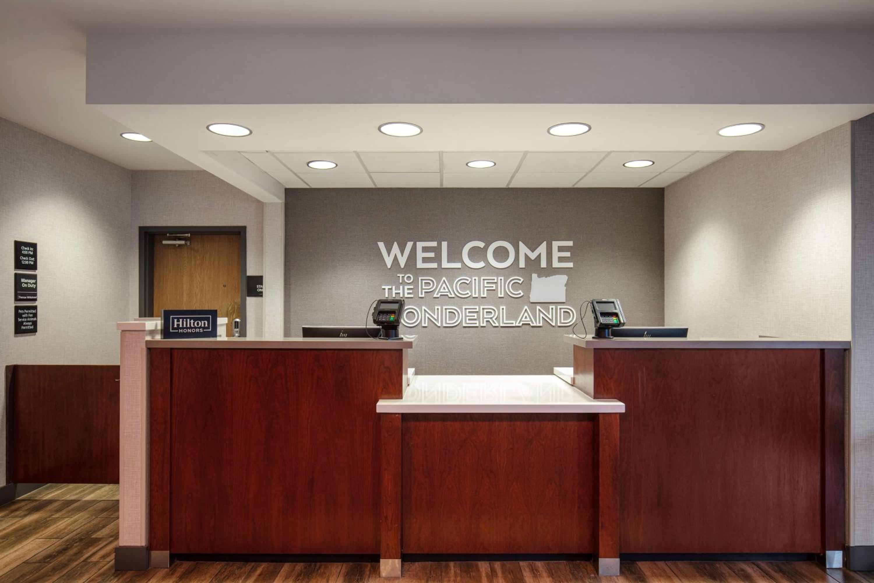 Medford Vacations - Hampton Inn Medford - Property Image 28