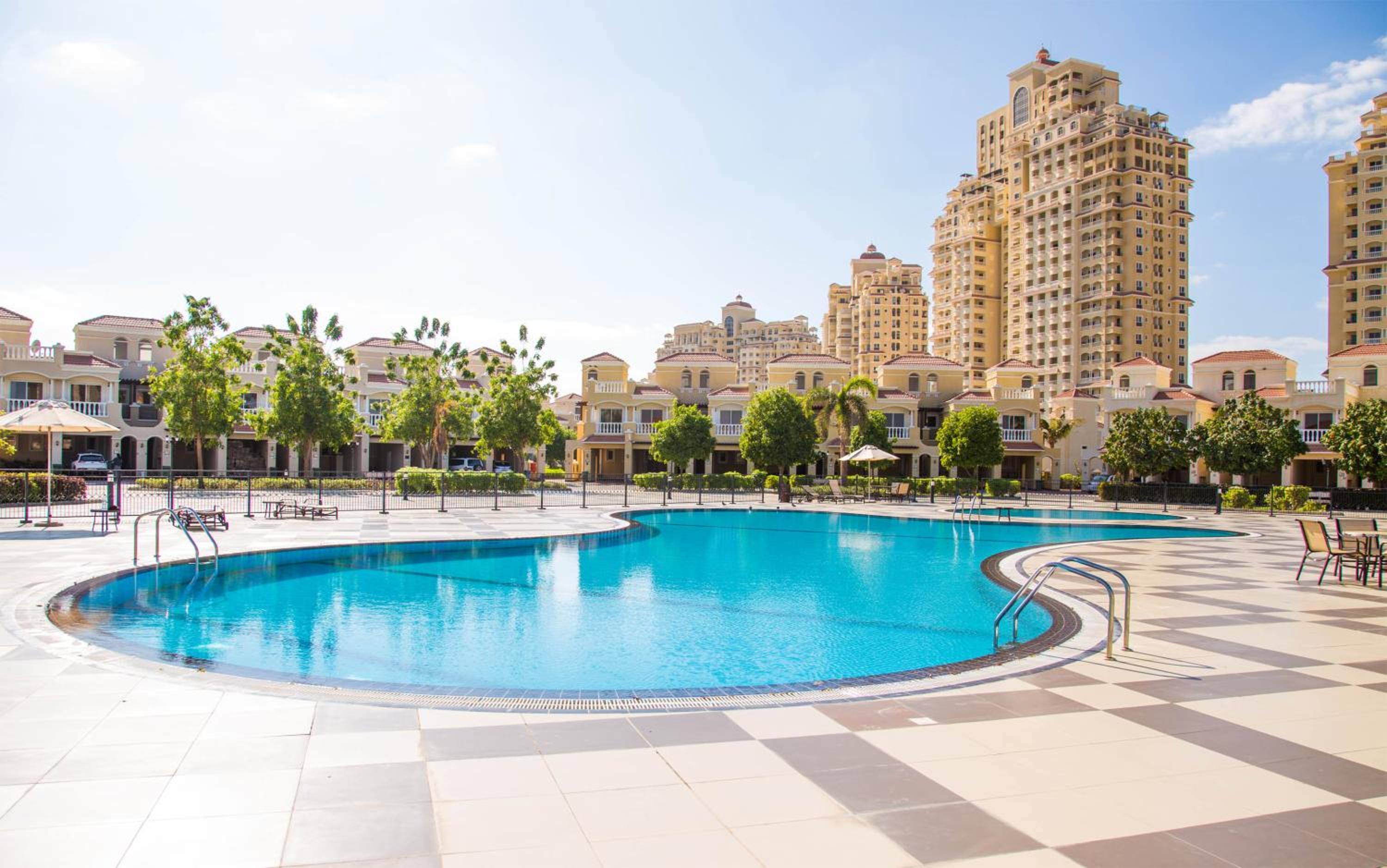 Hala Holiday Homes - Al Hamra Village, RAK