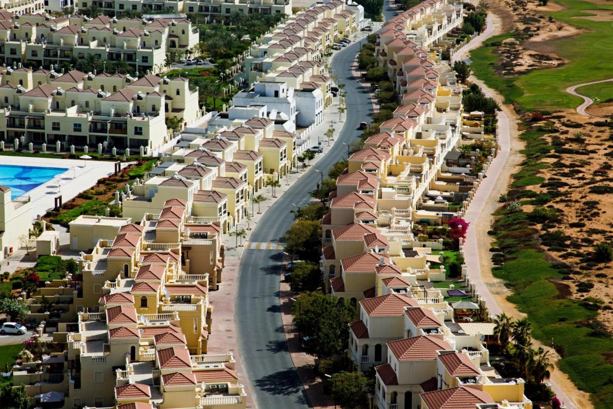 Hala Holiday Homes - Al Hamra Village, RAK