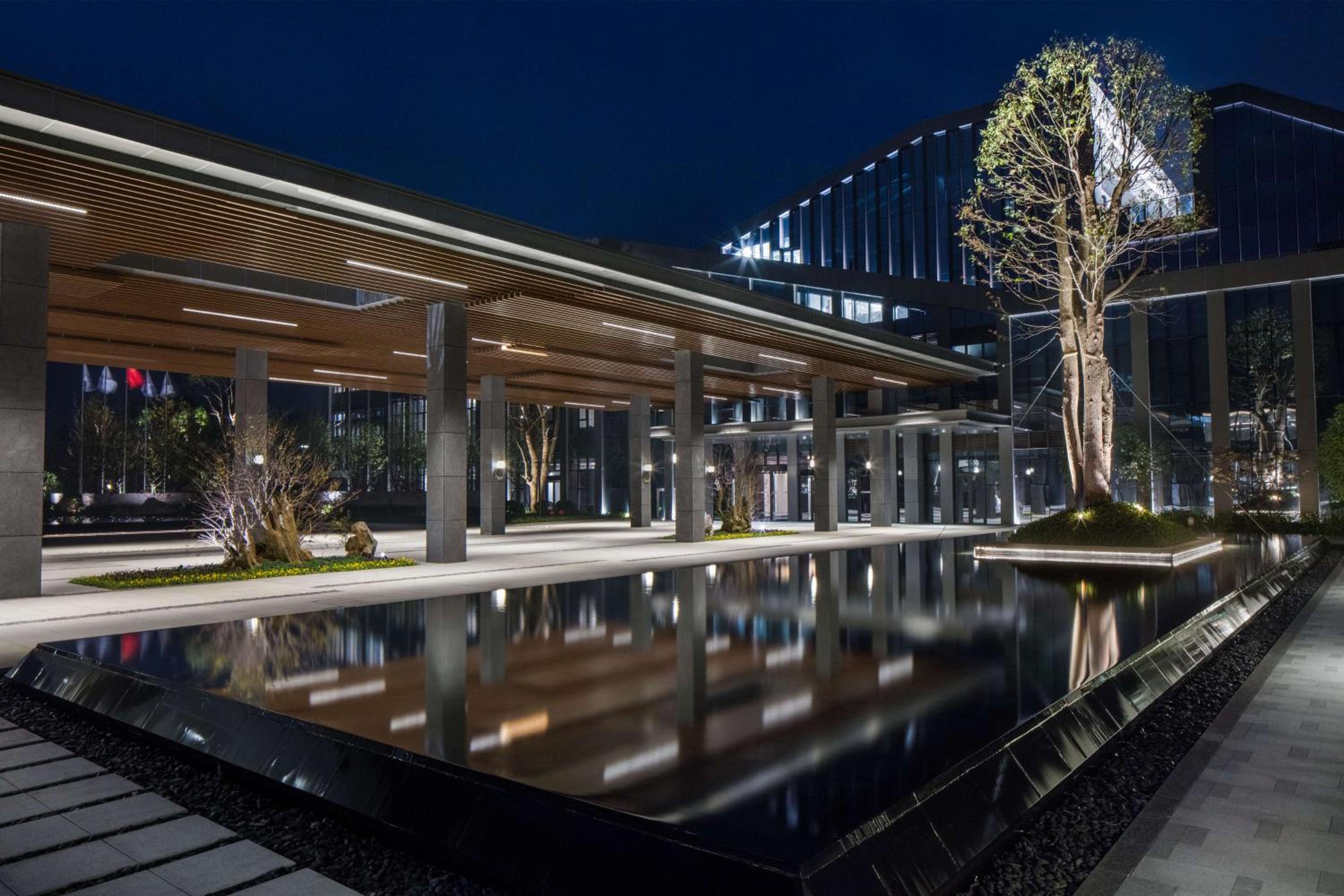 Hilton Ningbo Dongqian Lake