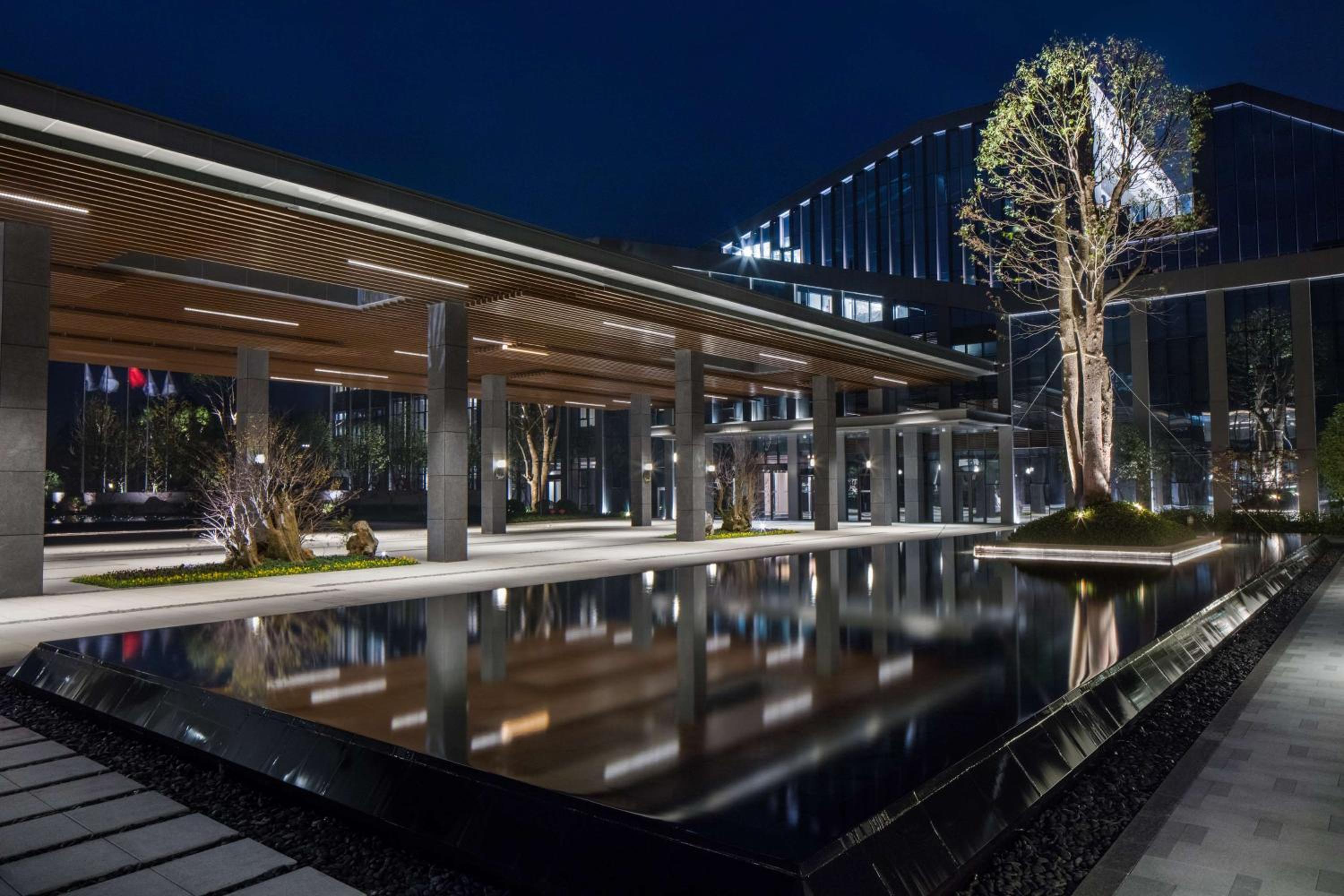 Hilton Ningbo Dongqian Lake