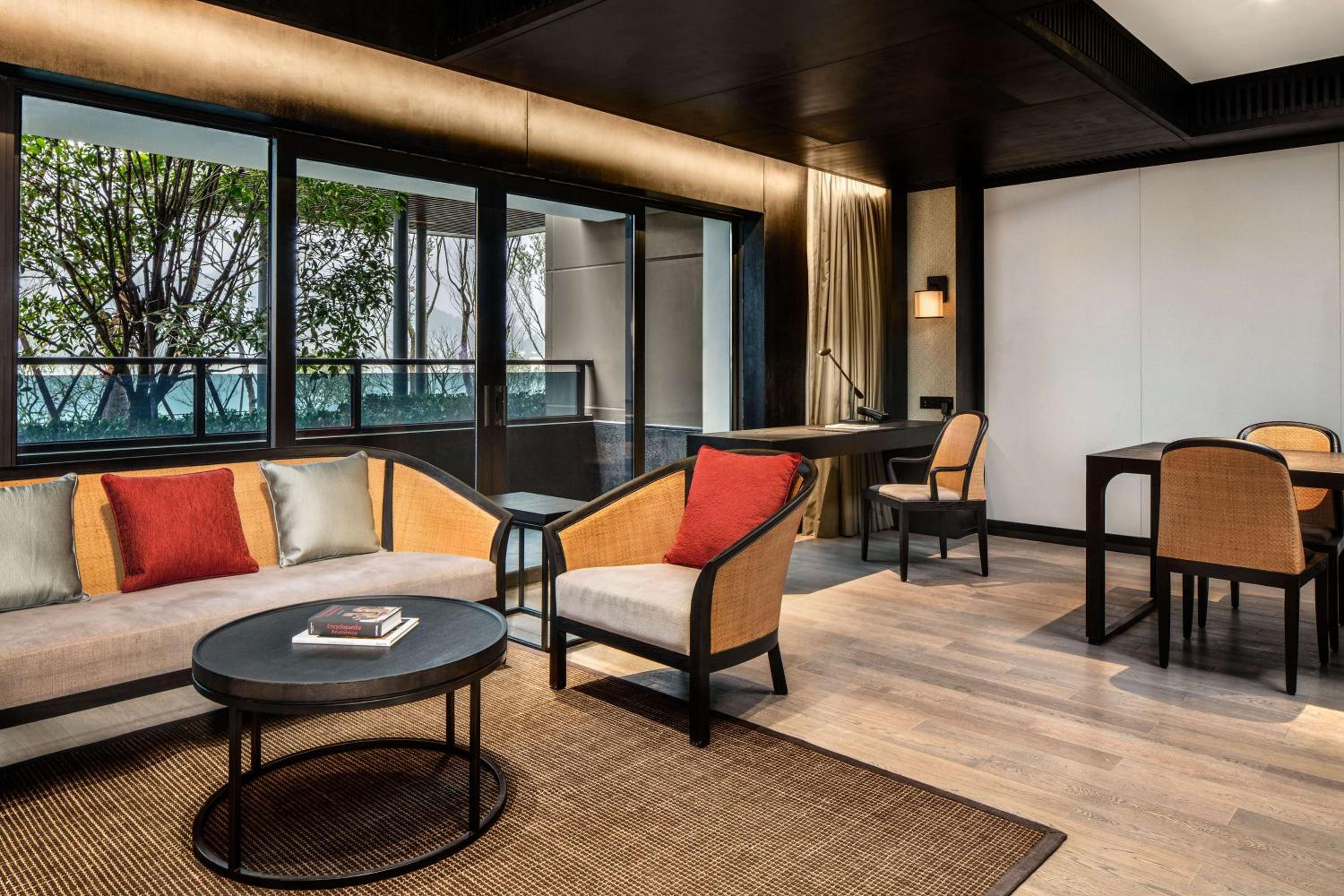Hilton Ningbo Dongqian Lake