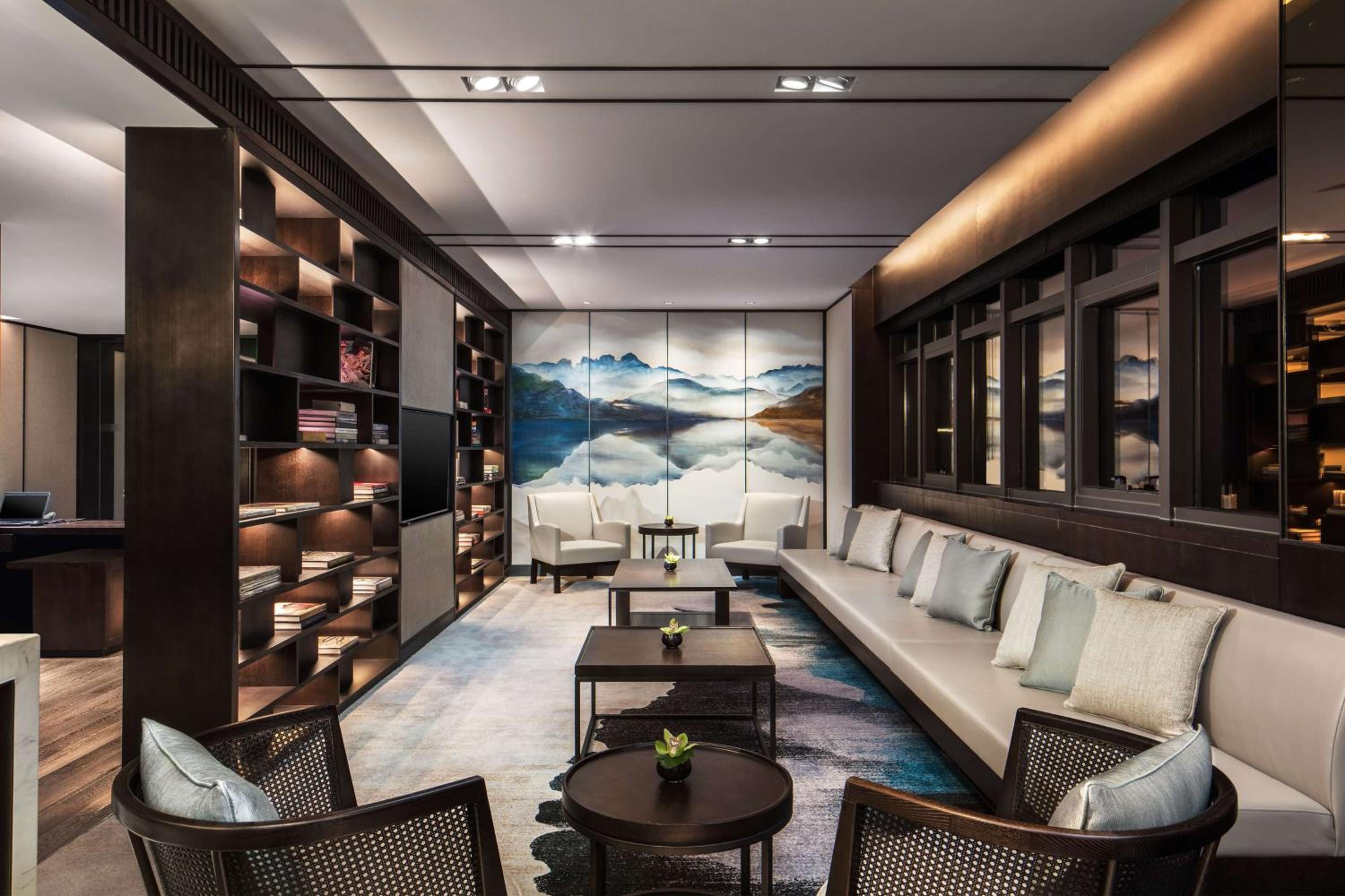 Hilton Ningbo Dongqian Lake