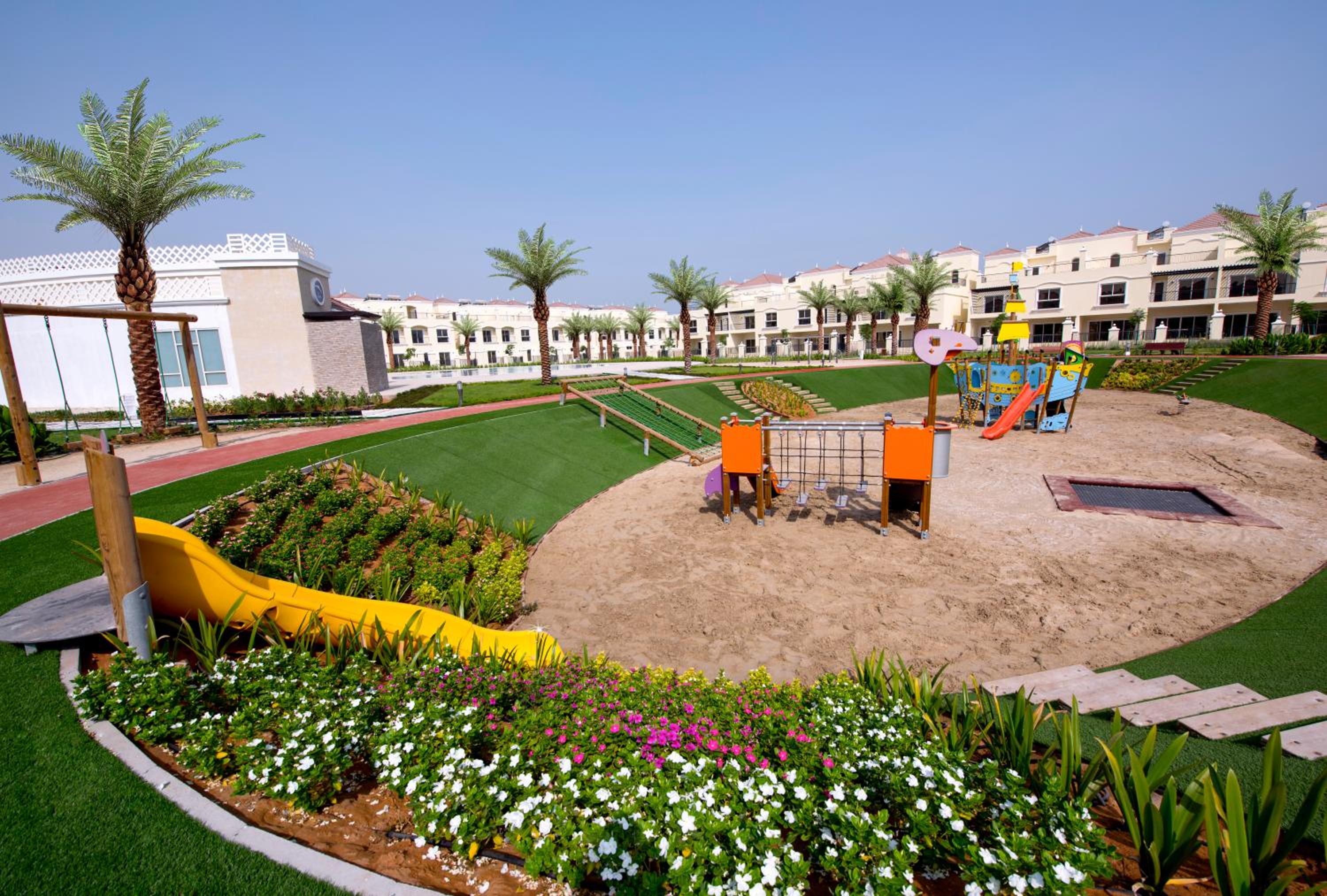 Hala Holiday Homes - Al Hamra Village, RAK