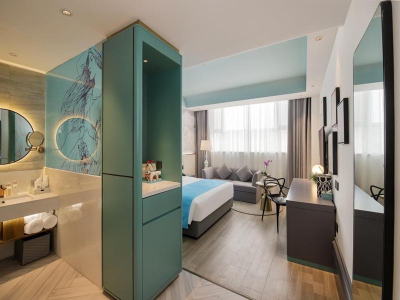 LanOu Hotel Taikoo Li Night Market Kuqa City