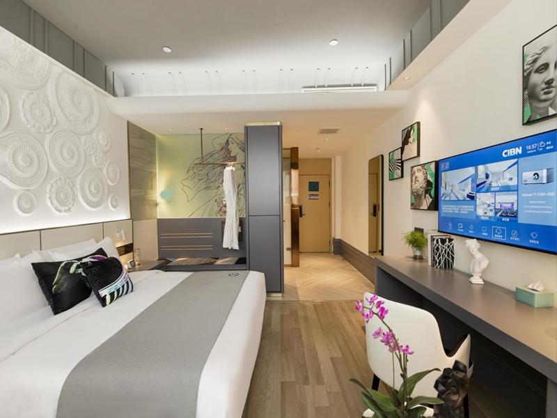 LanOu Hotel Taikoo Li Night Market Kuqa City