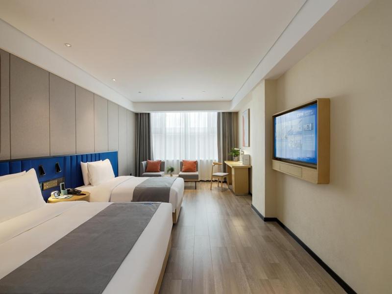 LanOu Hotel Taikoo Li Night Market Kuqa City