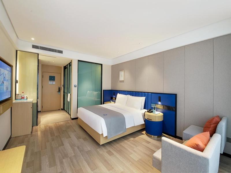 LanOu Hotel Taikoo Li Night Market Kuqa City