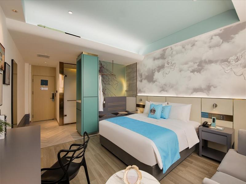 LanOu Hotel Taikoo Li Night Market Kuqa City