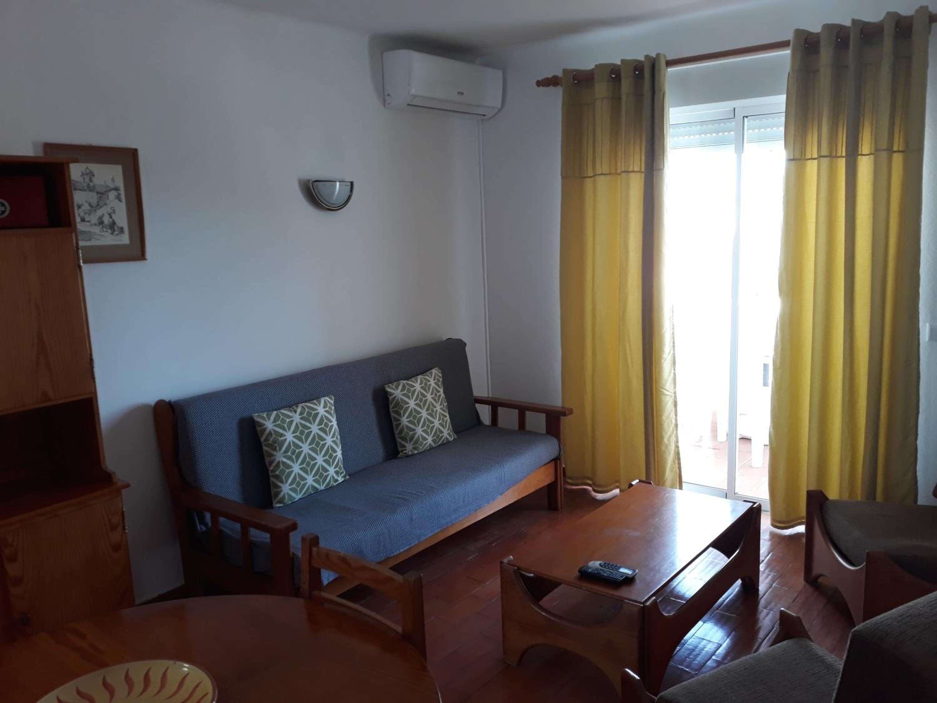 Apartamentos Salema Praia Club