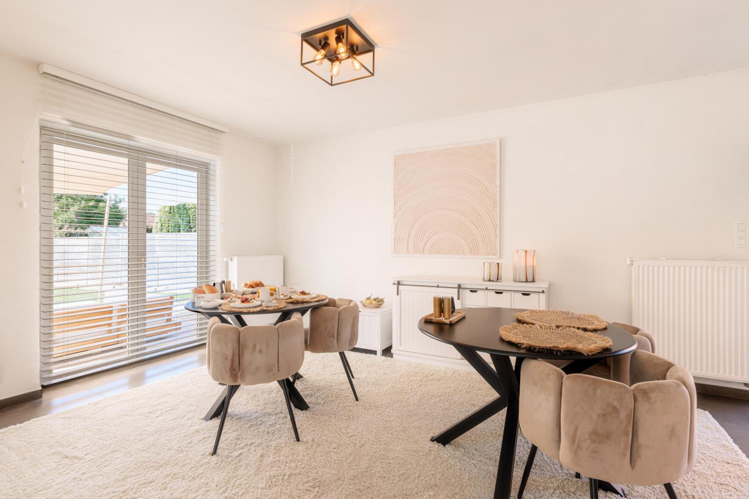 Maison La Belle Cosy 2-bedroom house with jacuzzi & airco
