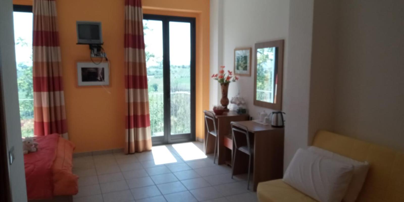 Bed & Breakfast 'La Ruella' view 2