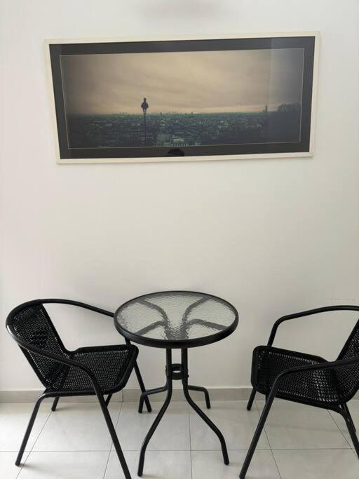 Setia Tropika Serenity: 4Bedroom Landed 12-16pax