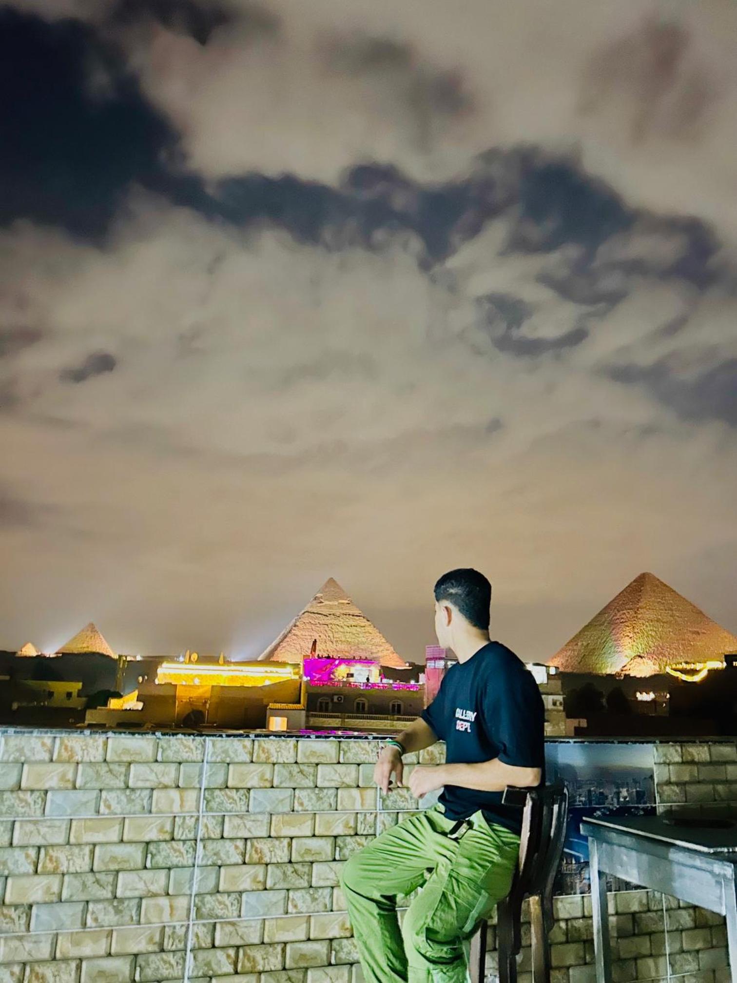 Ahmose Pyramids view inn