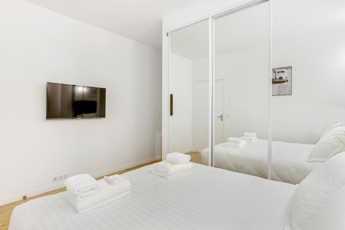 Pick A Flat's Apartment in Saint Germain - Rue Vaneau