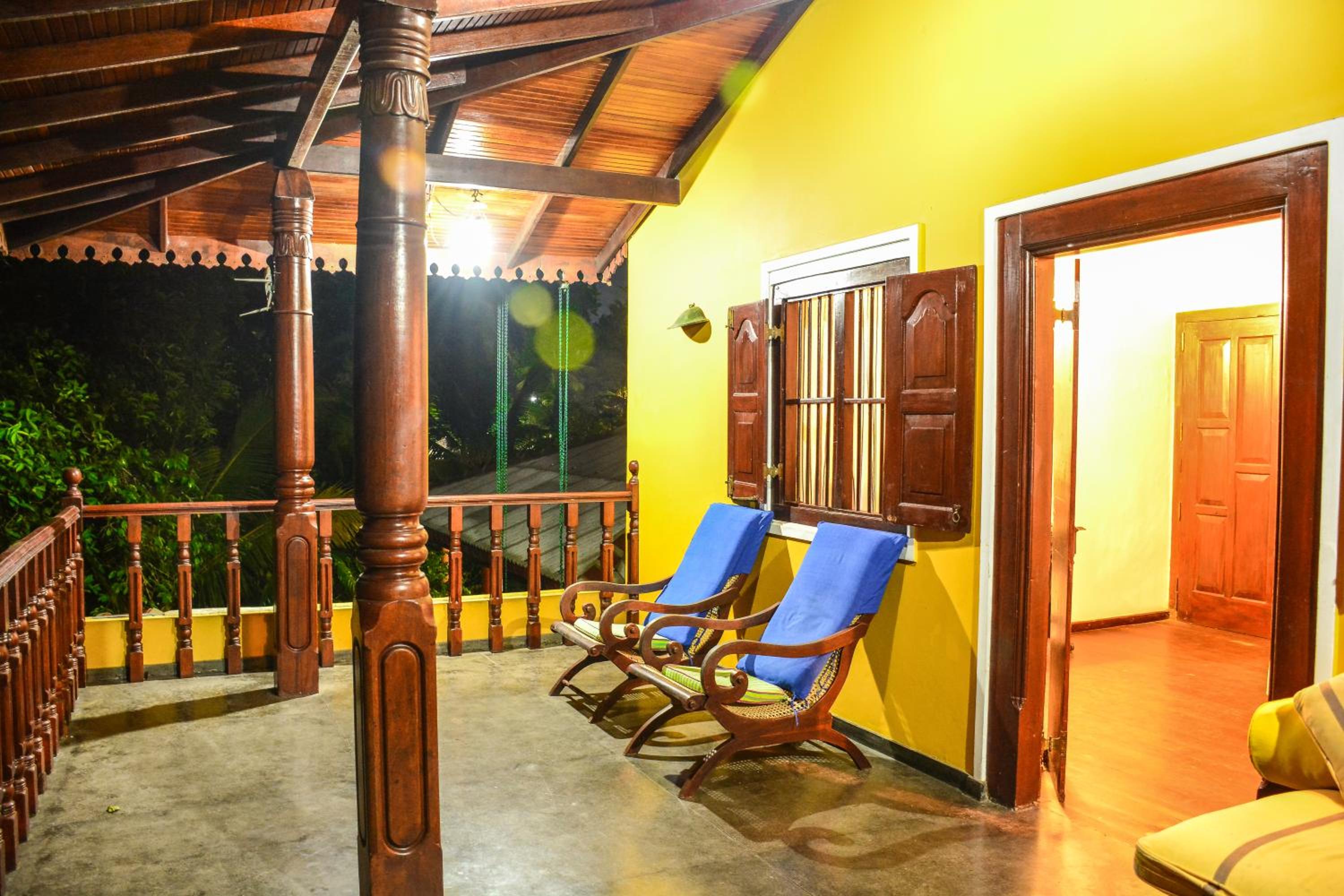 Araliya Gardens Hotel