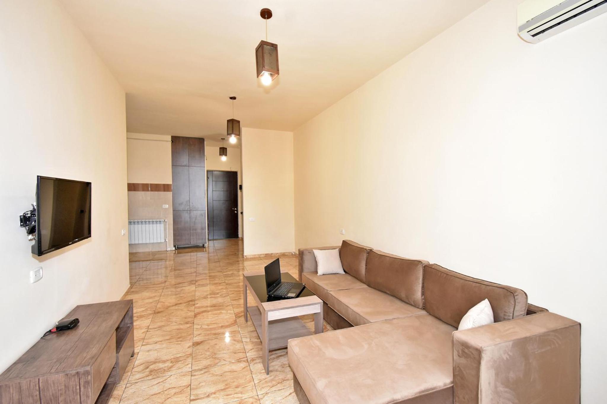 Nice and cozy apartment near Republic square