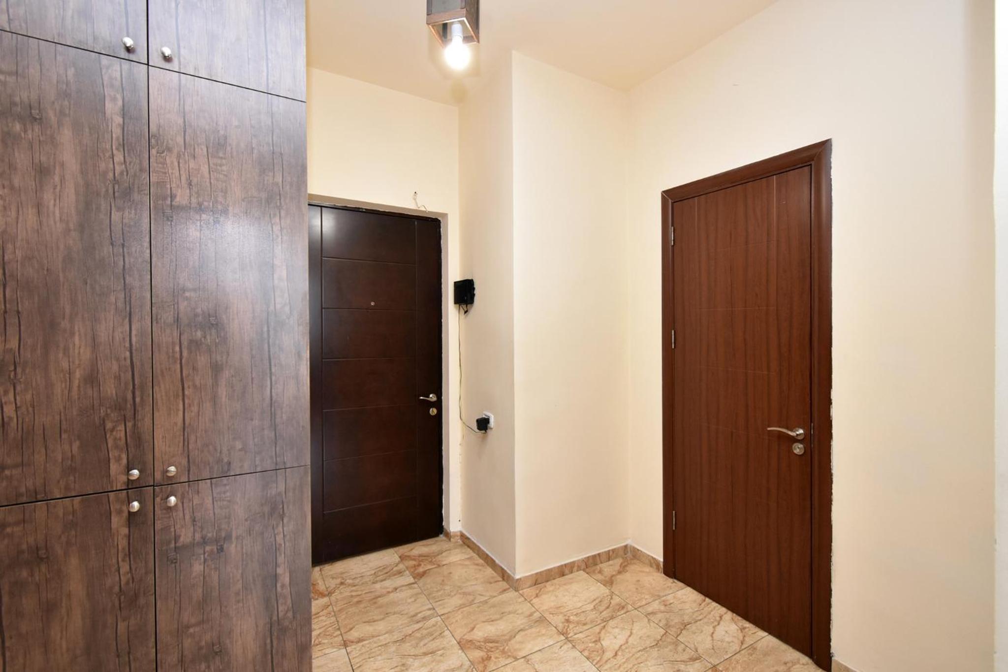 Nice and cozy apartment near Republic square