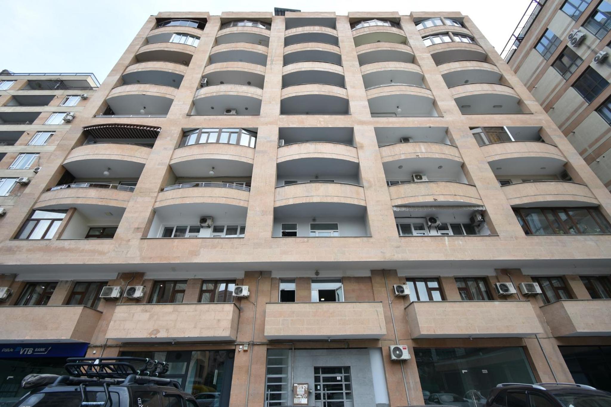 Nice and cozy apartment near Republic square