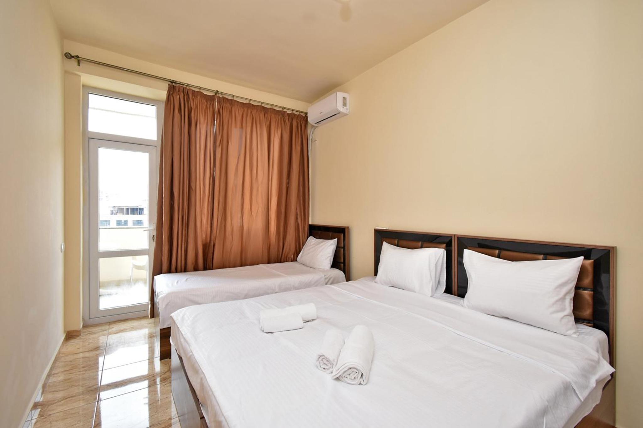 Nice and cozy apartment near Republic square