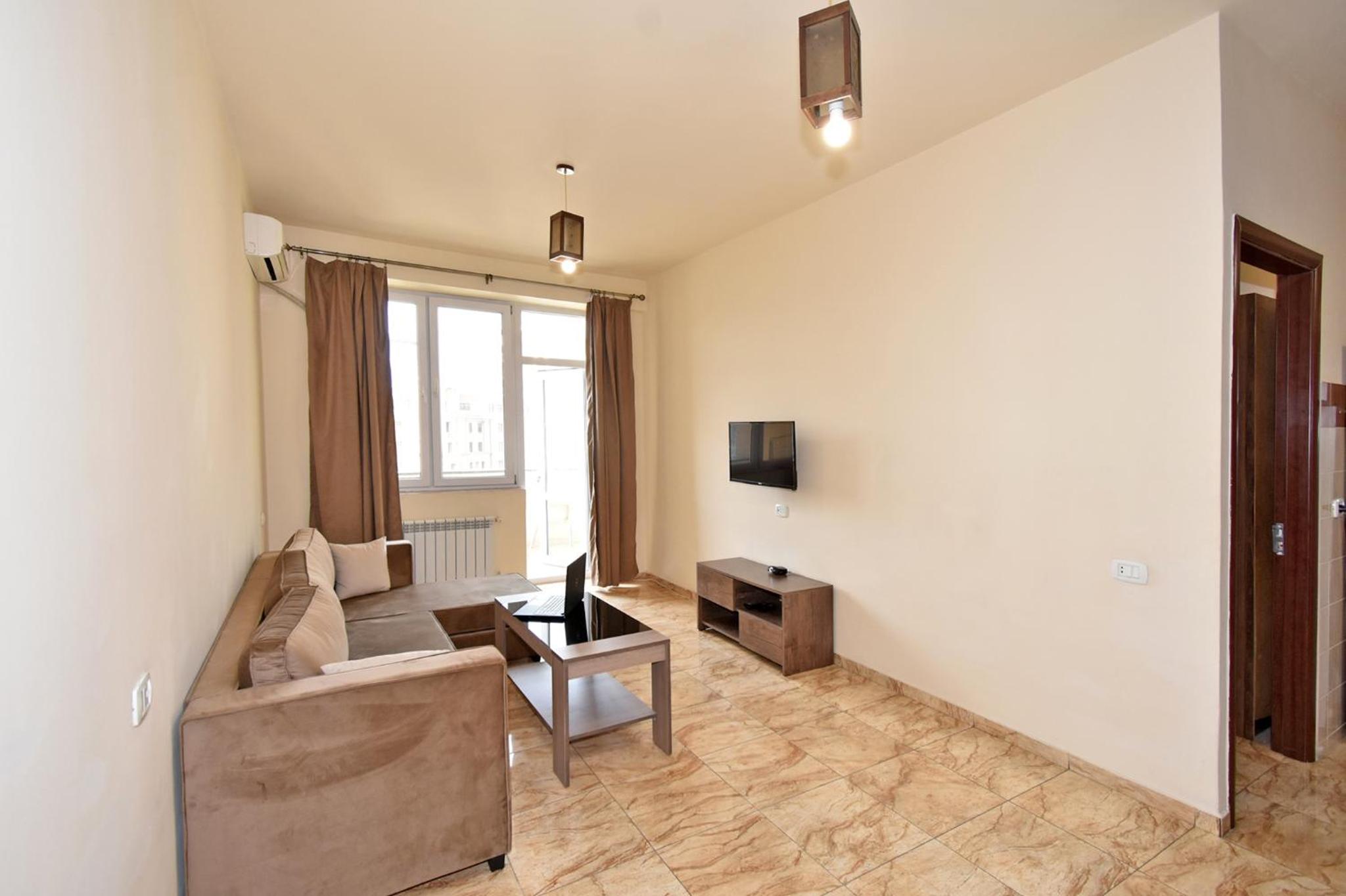 Nice and cozy apartment near Republic square