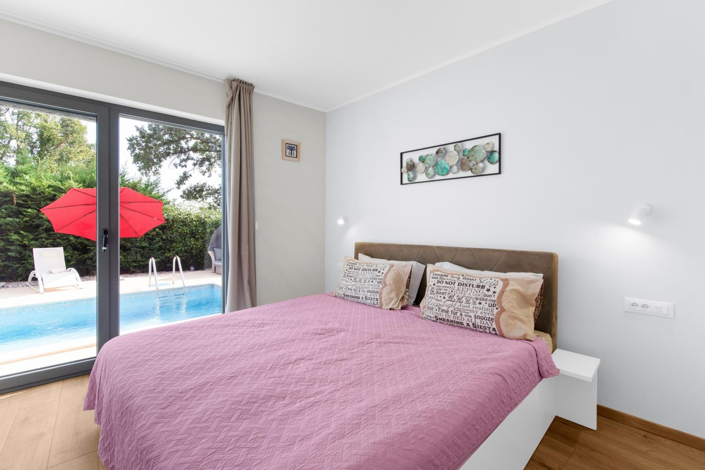 Libra en Nova Vas — bedroom