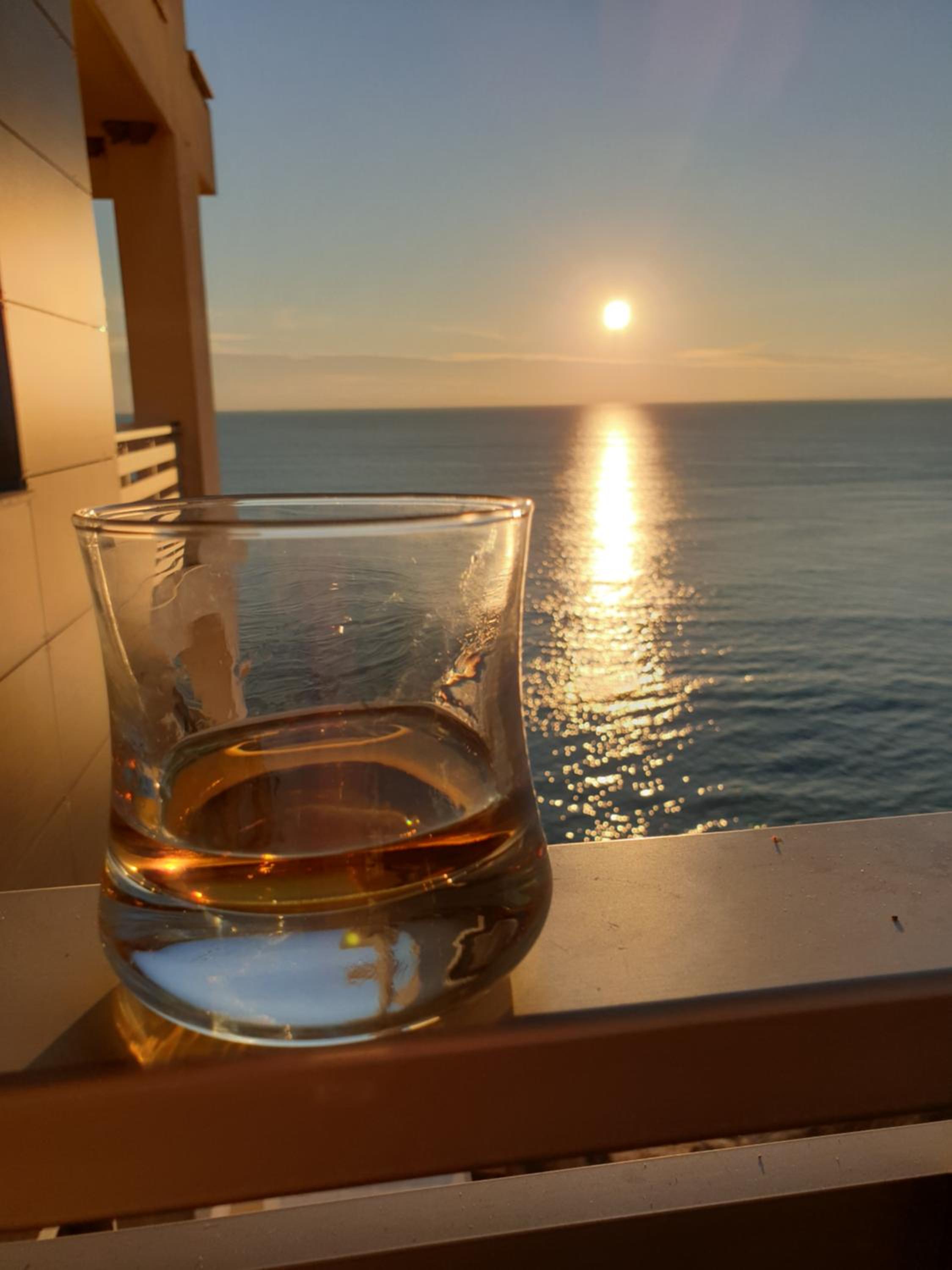 SUNSET VIBES DURRËS