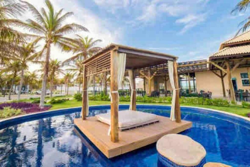 Ap 3 suítes Nascente Golfville Resort próx Beach Park