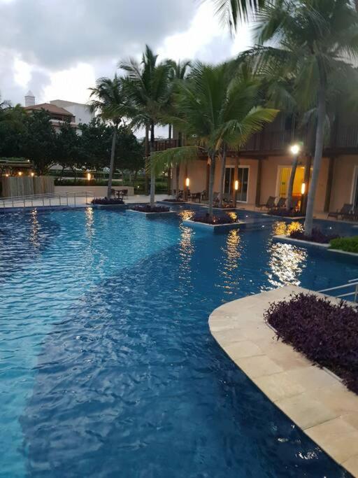 Ap 3 suítes Nascente Golfville Resort próx Beach Park